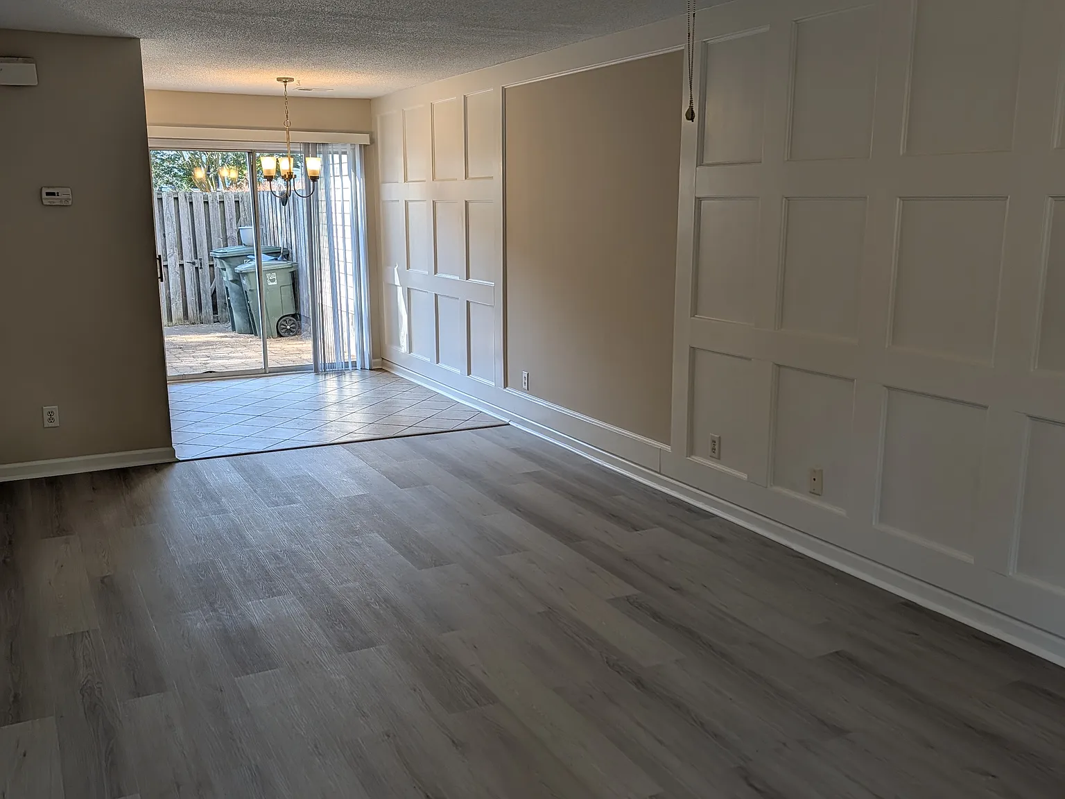 2 bed, 1.5 bath, 1016 sqft, $1,550 — Photo 3