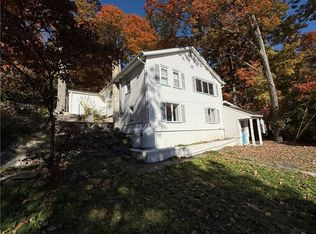 94 Brook Trl, Greenwood Lake, NY 10925
