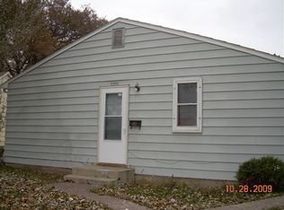 2320 E Rosser Ave, Bismarck, ND 58501