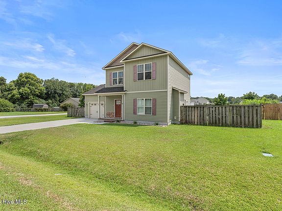 3rd image of 248 Deer Haven Drive