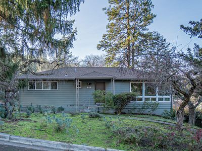 645 Glenwood Dr, Ashland, OR, 97520