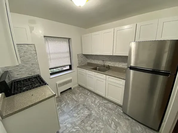 (undisclosed Address), Linden, NJ 07036