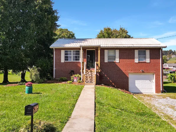 1313 Ballard Rd, Johnson City, TN 37604