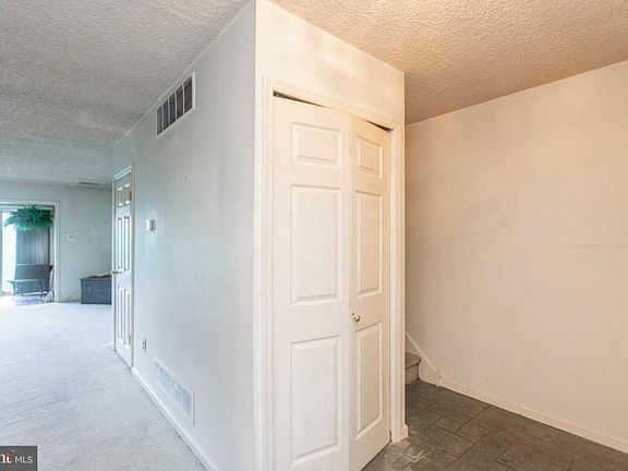 5th image of 29 Twin Brooks Dr #29D