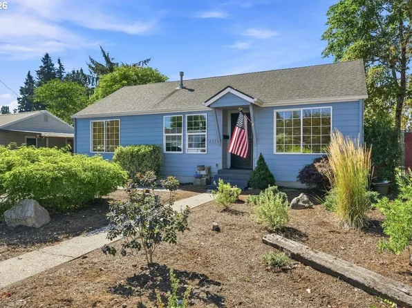 217 NW 44th St, Vancouver, WA 98660