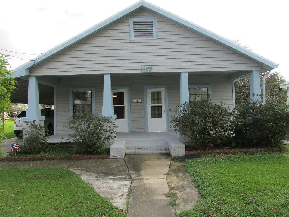 1st image of 1117 Corinne St