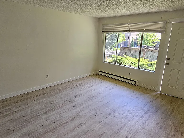 1217 Dumas Rd — Photo 17