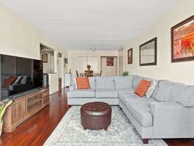 400 E 17th St APT 609, Brooklyn, NY, 11226