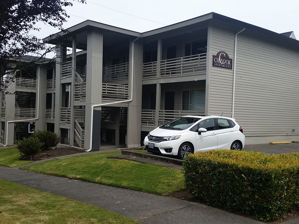 Chinook Apartments