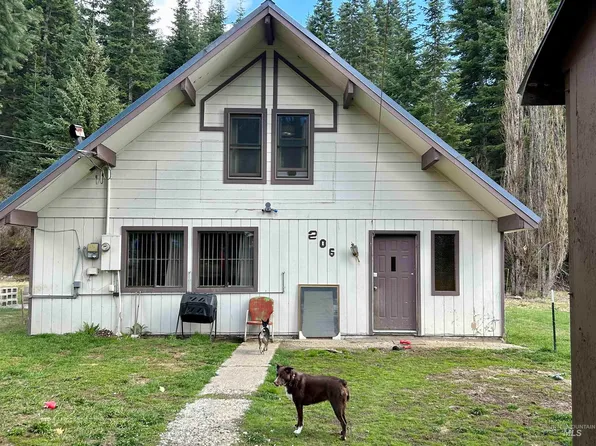 206 Canal St, Pierce, ID 83546