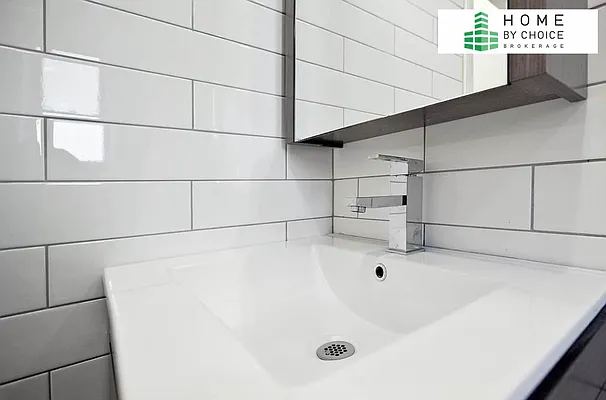 Rented by Home by Choice LLC | media 17