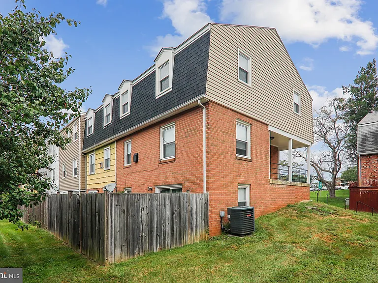 81 Watkins Park Dr #41 — Photo 7