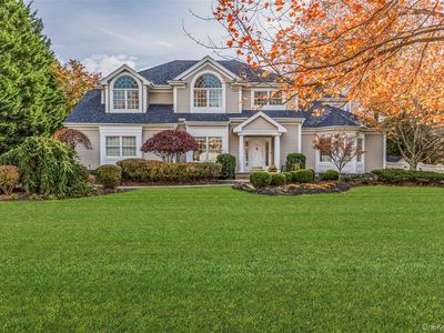 16 Ashley Loop, Northport, NY, 11768