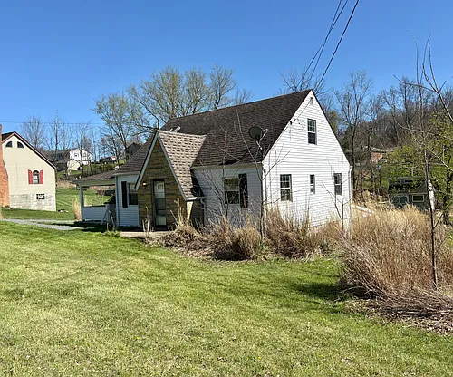 212 Hoffman Heights Rd Photo 1