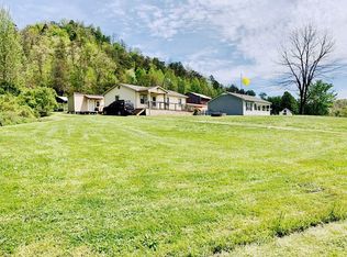 803 Ball Rd, Manchester, KY 40962