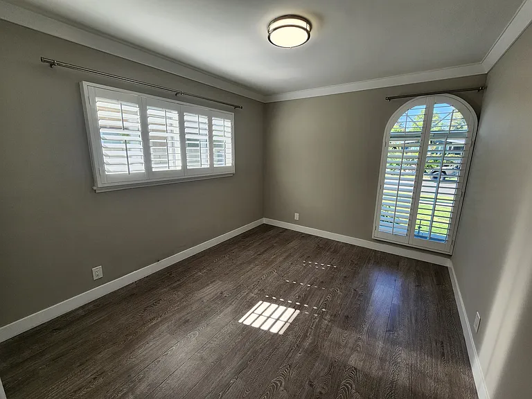 17200 Willard St — Photo 34