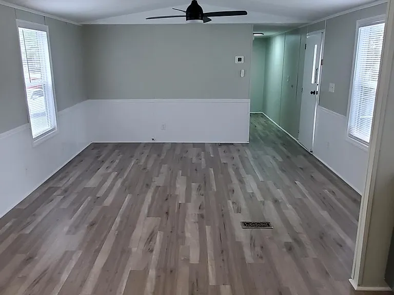 113 Sycamore Ln — Photo 12