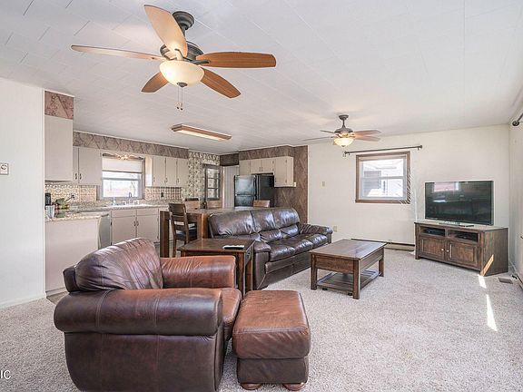 2nd image of 8118 County Road 215