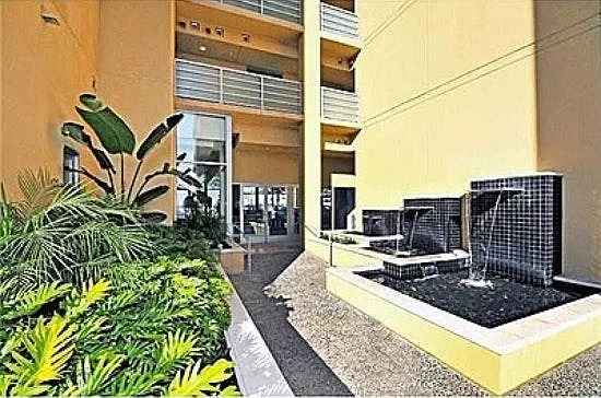Common Area Entry Space