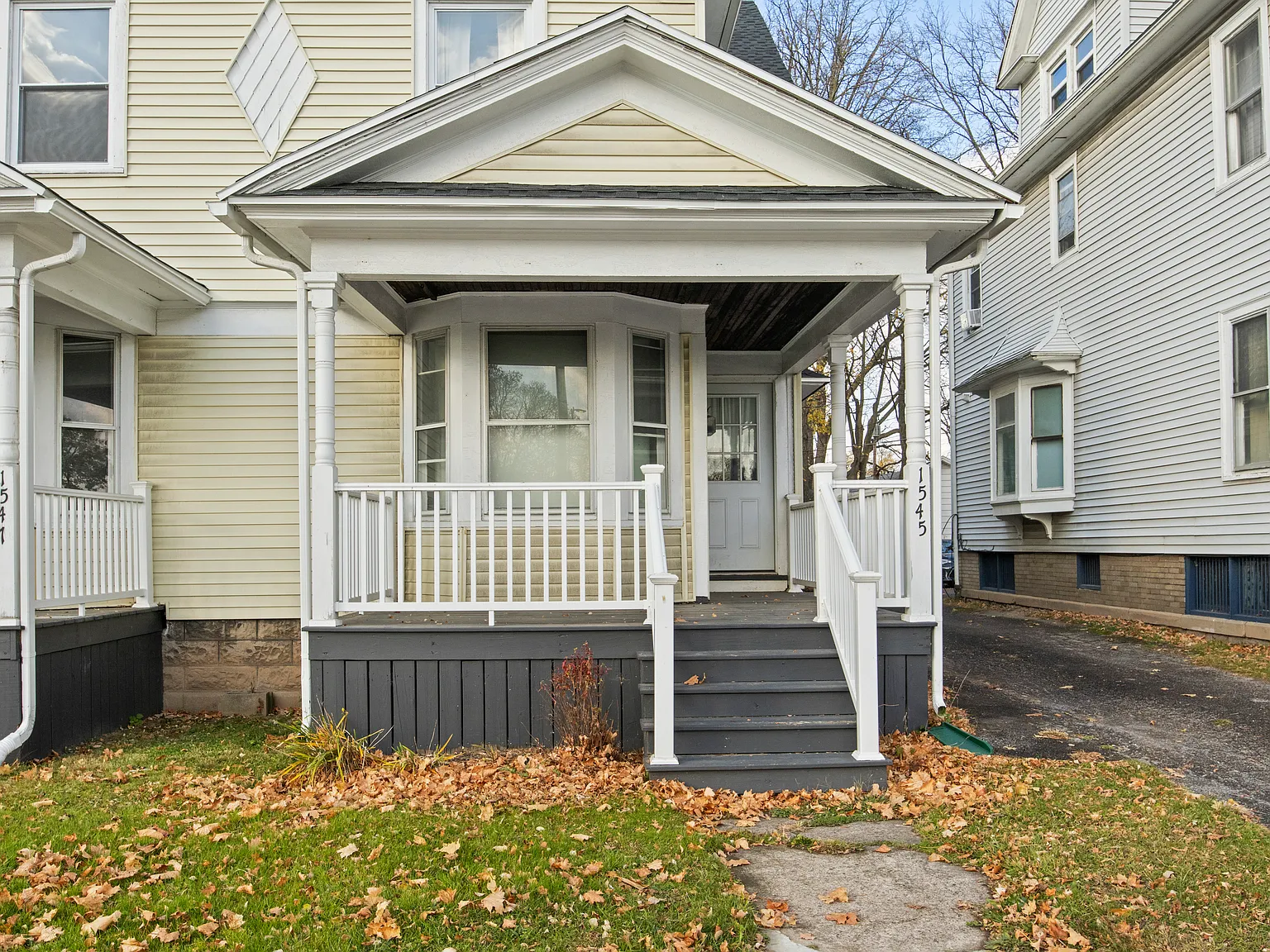 1545 South Ave — Photo 2