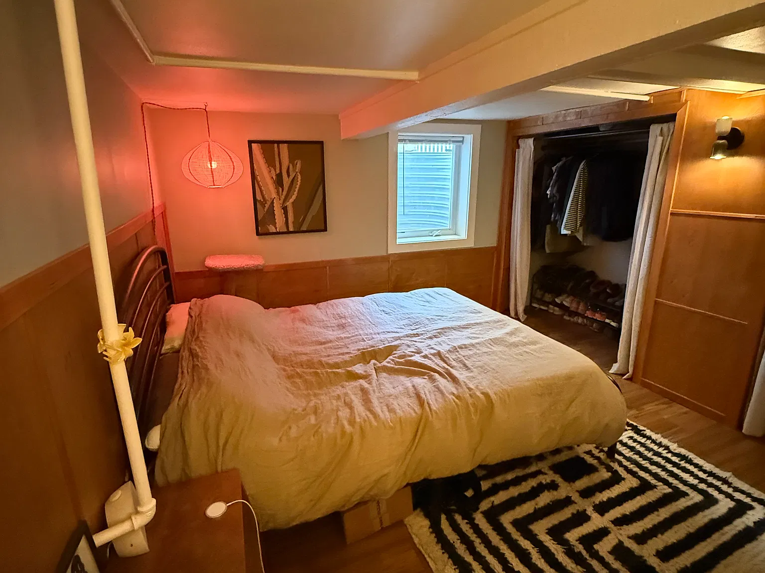 2 bed, 1100 sqft, $2,100 — Photo 4