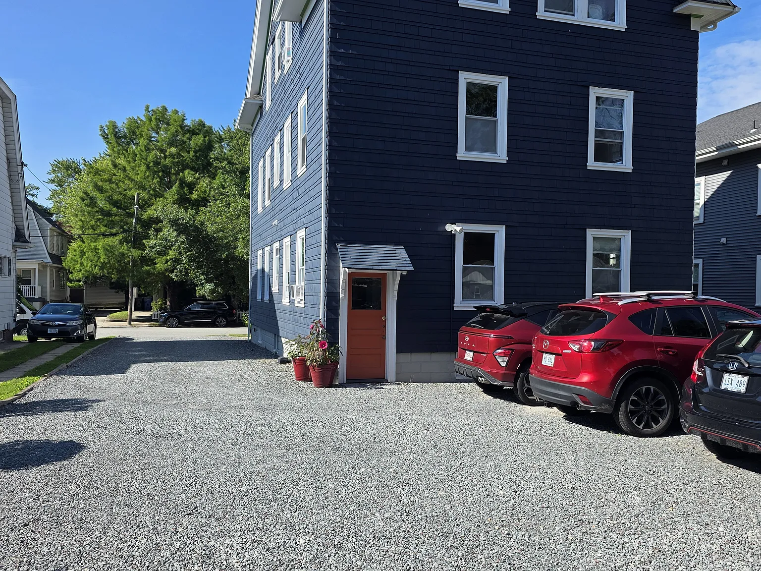 2 bed, $2,000 — Photo 4