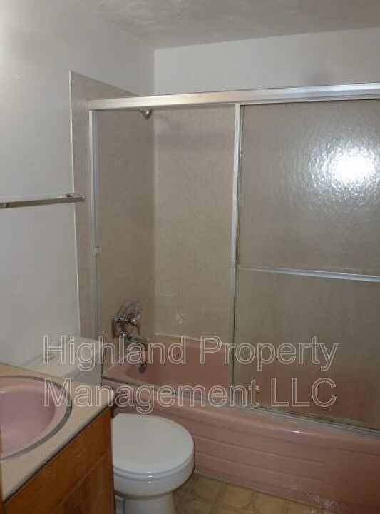 2nd image of 230 NW Anthony St APT 206