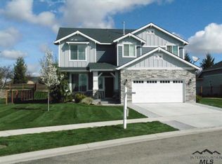 W Eagle Landing Ct, Eagle, ID 83616