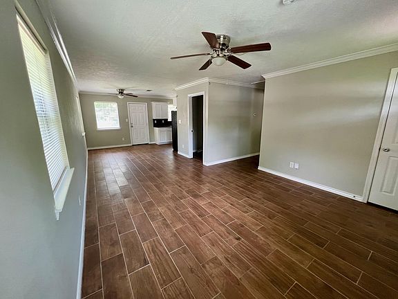 5th image of 9410 Josey St