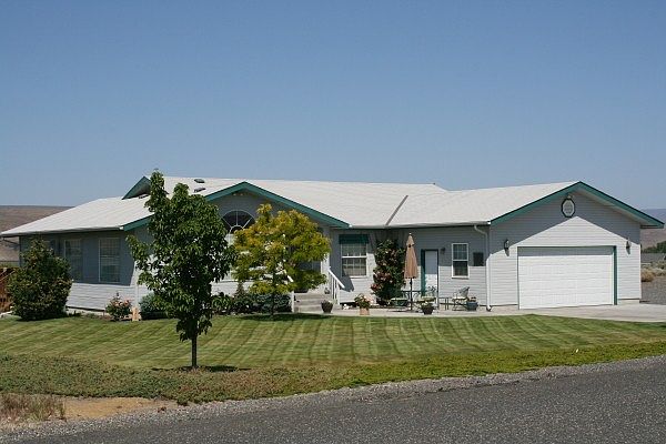 1st image of 418 Desert Aire Dr SW #29