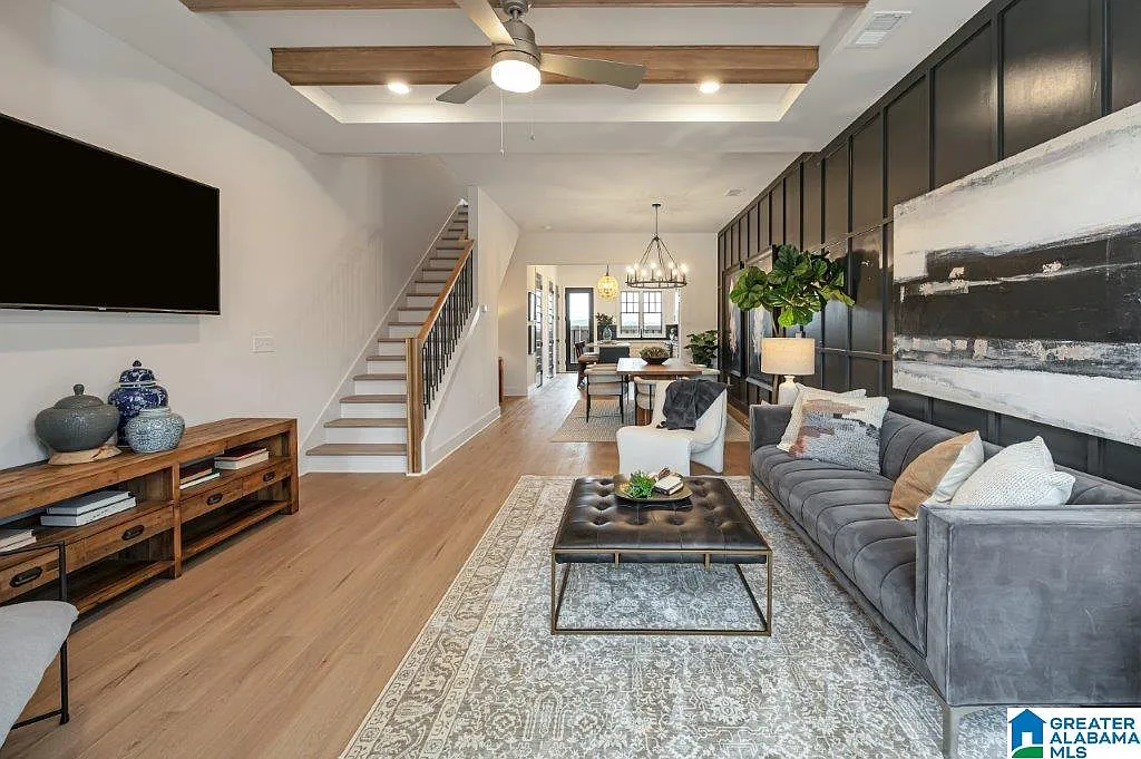 2 bed, 2.5 bath, 1435 sqft, $2,300 — Photo 2