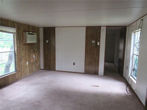 3rd image of 8051 County Road 606
