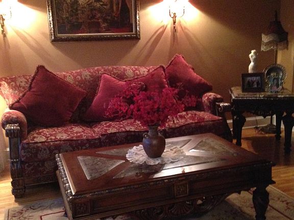 3rd image of 14 Blossom Ln