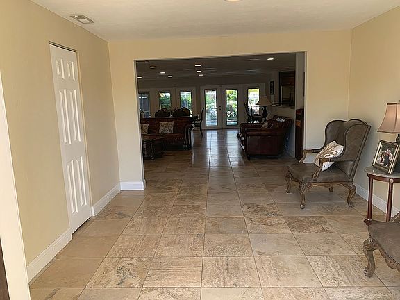 4th image of 5988 Baker Ct