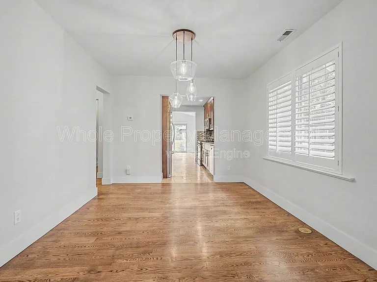 2514 Clermont St — Photo 6