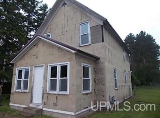 516 Negaunee St, Florence, WI 54121