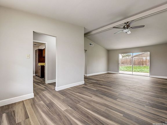 4th image of 5711 VALLEY FORGE AVE