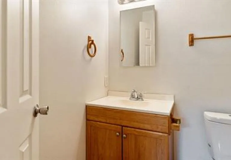 720 Pritchett Ln #8 — Photo 5