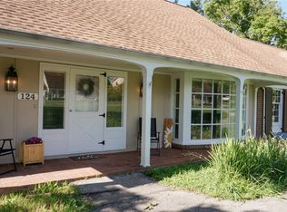 124 Hermitage Cir, Ligonier, PA 15658