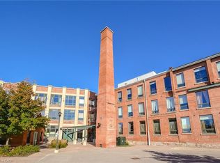 26 Ontario St #326, Guelph, ON N1E7K1