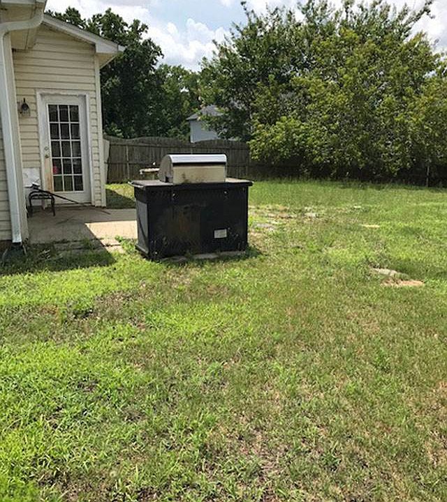 2nd image of 628 W Farrell Dr