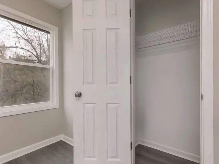 1413 Nightingale Rd — Photo 1