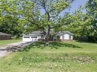 2202 Rosille Dr, Baytown, TX 77520