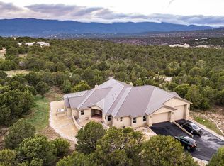 1 Red Fox Ct, Tijeras, NM 87059