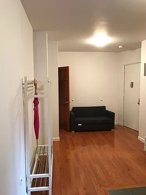 Rented by Landmark Real Estate | media 10