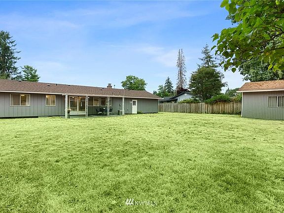 2nd image of 9022 Wildwood Ave SW