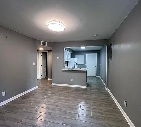 2nd image of 311 W 17th St #3B