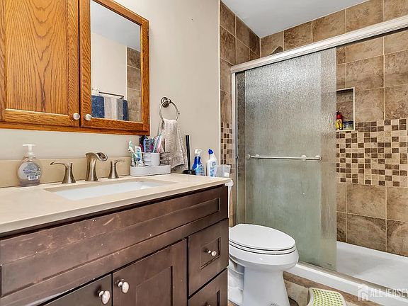 5th image of 1506 Pinhorn Dr