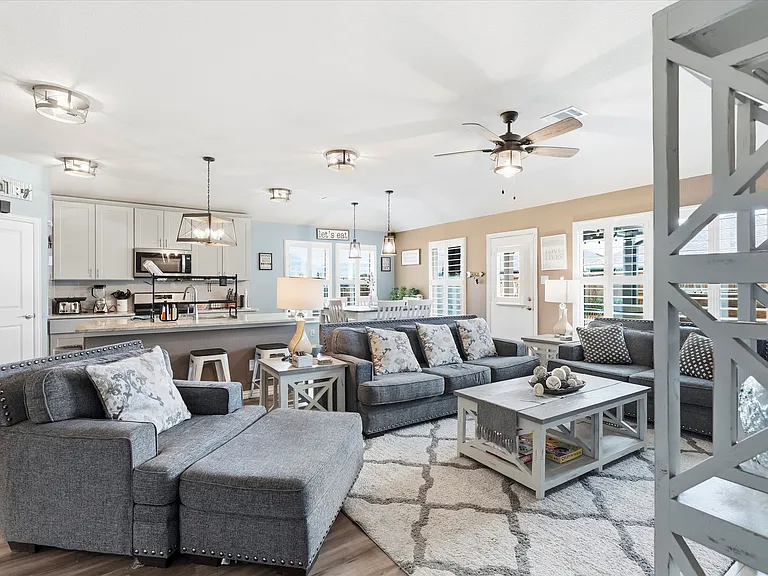 1512 Berry Ridge Trl — Photo 18