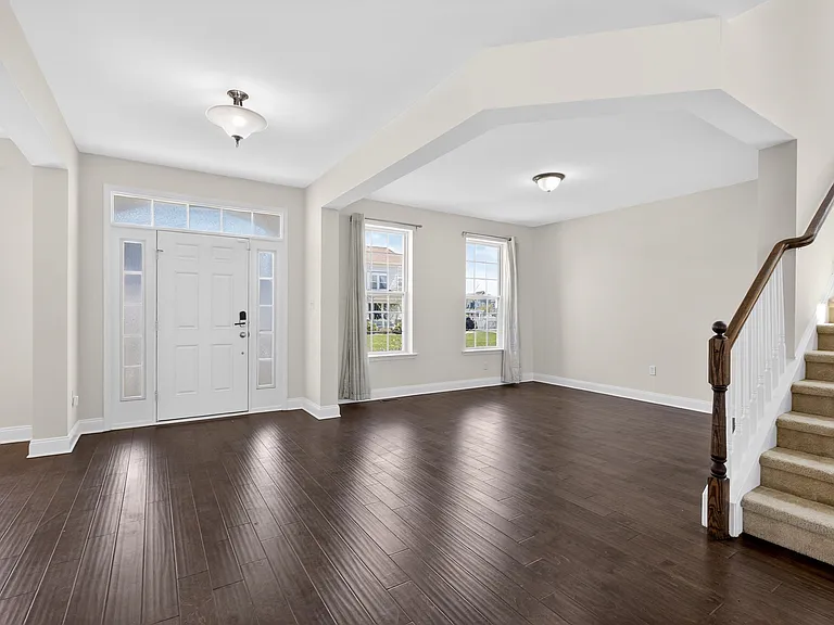 2707 Henry Moore Ln — Photo 2